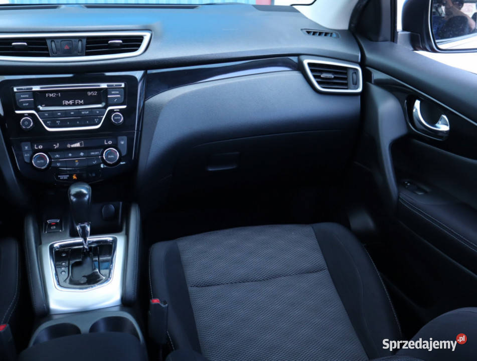 Nissan Qashqai 12 DIGT