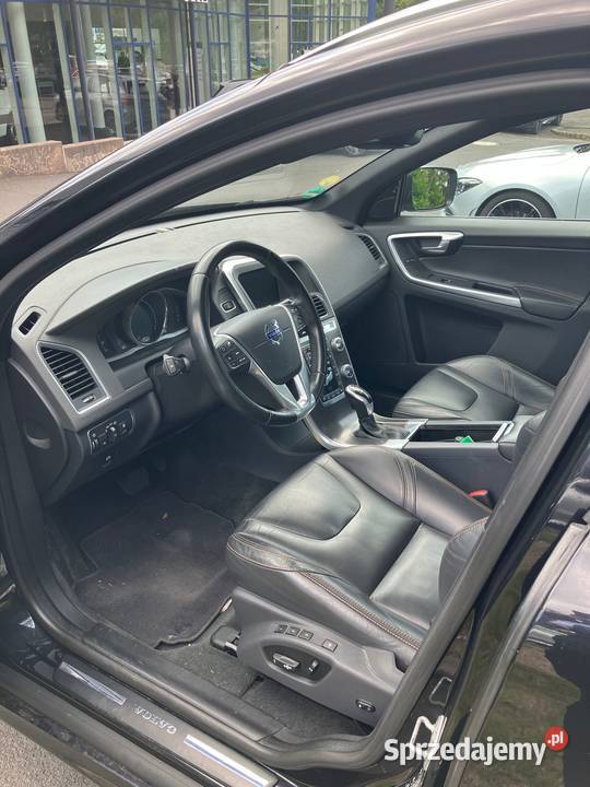 Volvo XC60 24 D5 215 2014 piekny stan Lublin