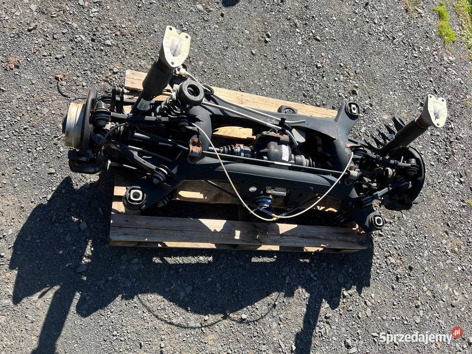BMW F30 F31 F36 435D ZAWIESZENIE TYŁ TYLNE WÓZEK