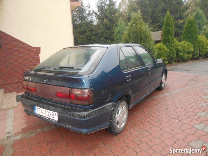 Renault 19 19TD wspomaganie kierownicy niebieski 19 Szynwałd sprzedam