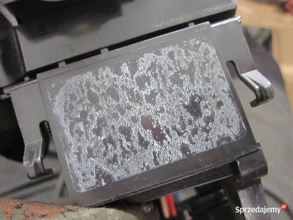 VW JETTA 07r panel klimatyzacji A3110060 Kielce