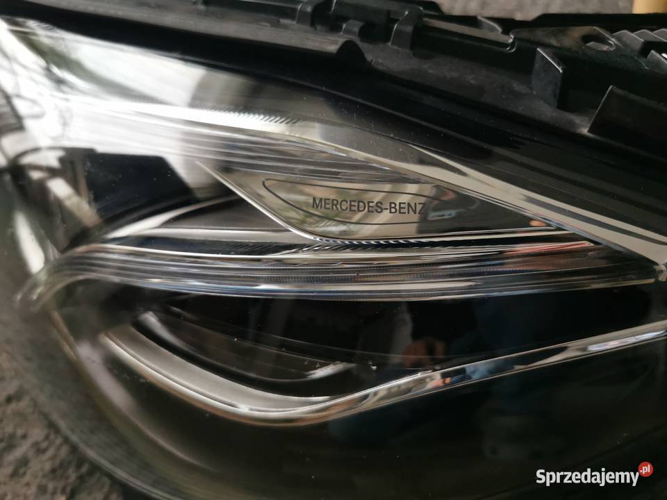 LAMPA LEWA PRZÓD MERCEDES W213 A2139064704KZ Lampy przednie Pielgrzymka