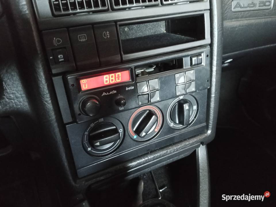 Radio radioodtwarzacz Audi Beta 80 90 100 B3 B4 Frysztak sprzedam