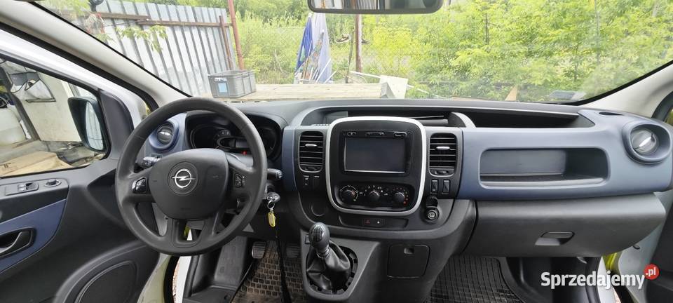 Opel Vivaro 16cdti 2015r przyzwoity klima