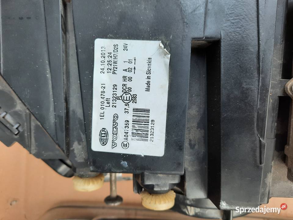 Lampa przód ksenon Volvo FH16 Prawe Oświetlenie sprzedam