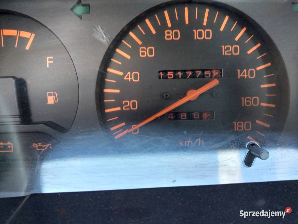 Stan idealny Wszystko sprawne Orginalny lakier diesel Dąbki