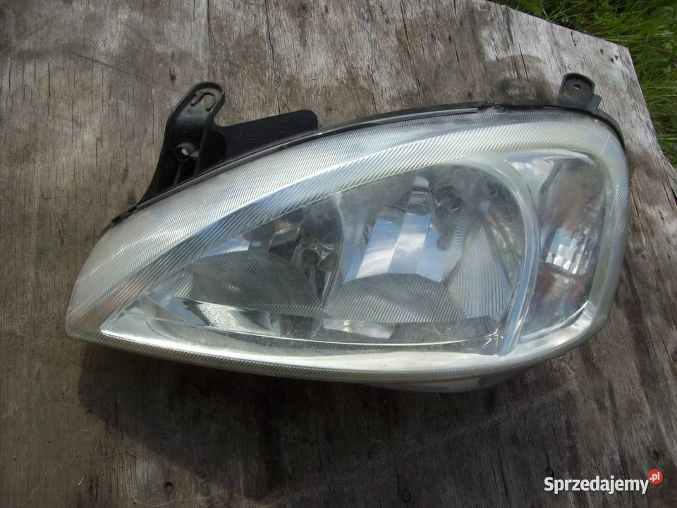 Corsa C Combo Lampa przod przednia Valeo Mińsk Mazowiecki