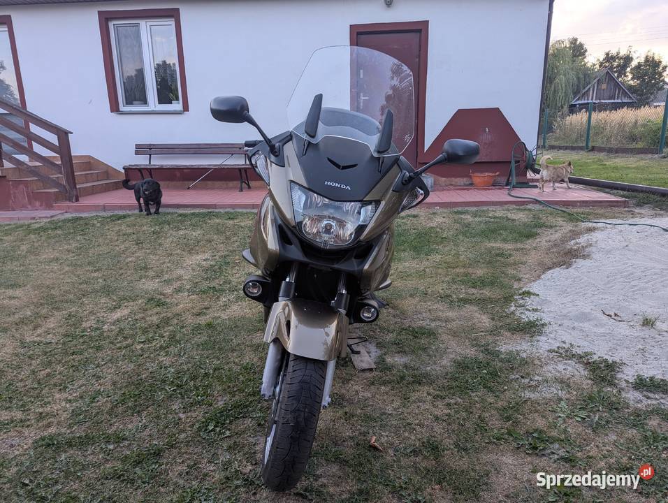 Honda Deauville 700 Kuraszew