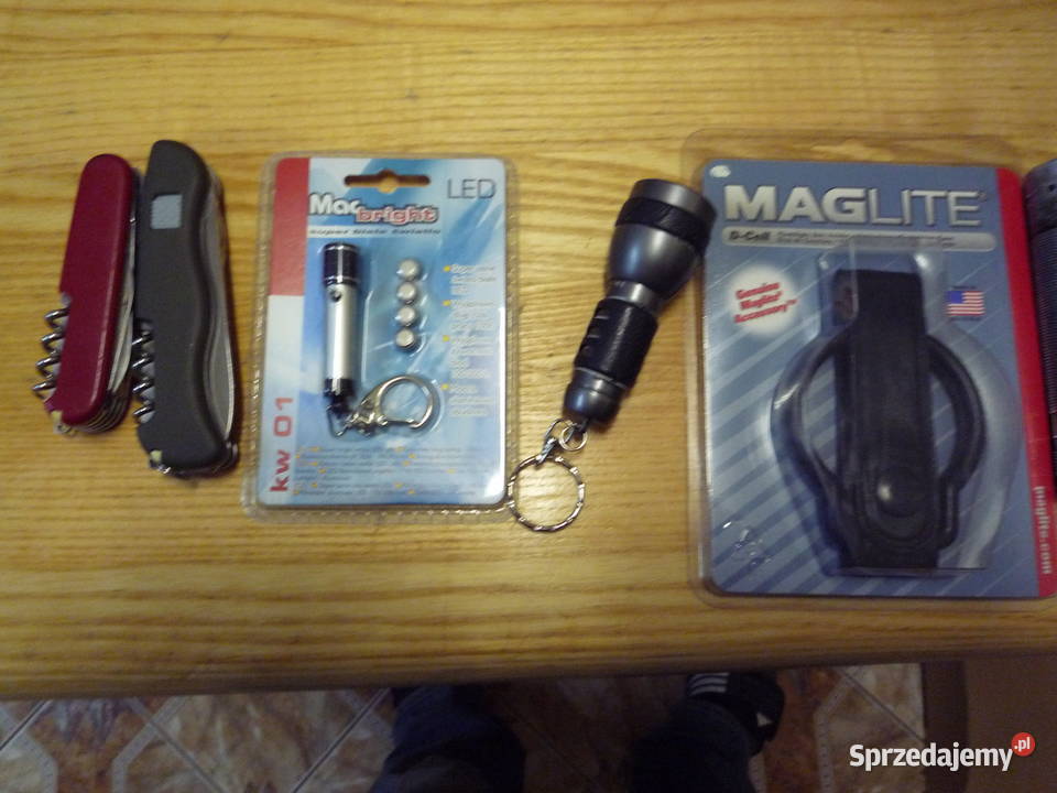 latarka ledlenser V2 scyzoryk victorinox