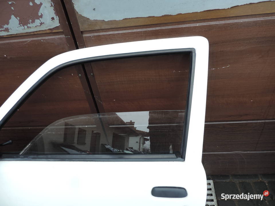 FIAT SEICENTO DRZWI LEWE PRZEDNIE KOLOR 249F Rok produkcji 2002 Nowy Sącz