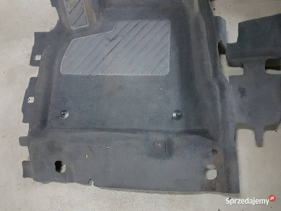 PEUGEOT 3008 I 2012 DYWAN WYKLADZINA PRZEDNIA Turkowice sprzedam