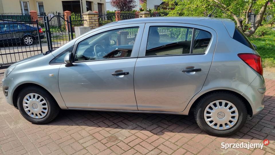 Opel Corsa D 2014 12 BenzLPG pomorskie Pierwoszyno sprzedam