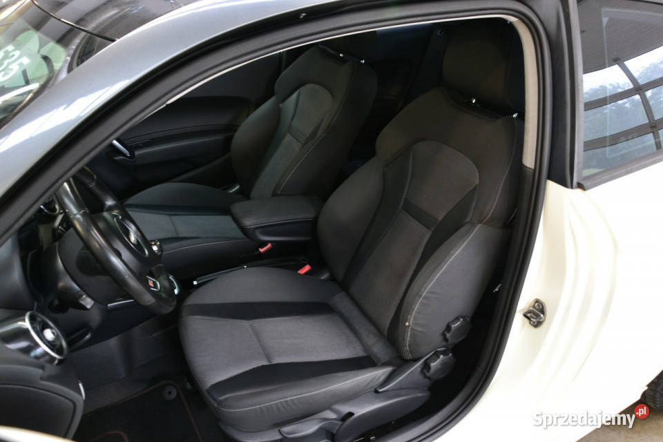 Audi A1 14 tfsi 122 xenon nawigacja automat 1400cm3 Kęty