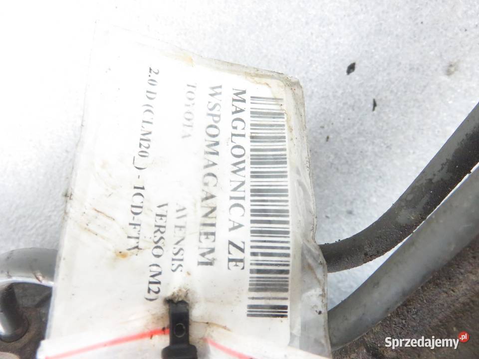 MAGLOWNICA TOYOTA AVENSIS VERSO M2