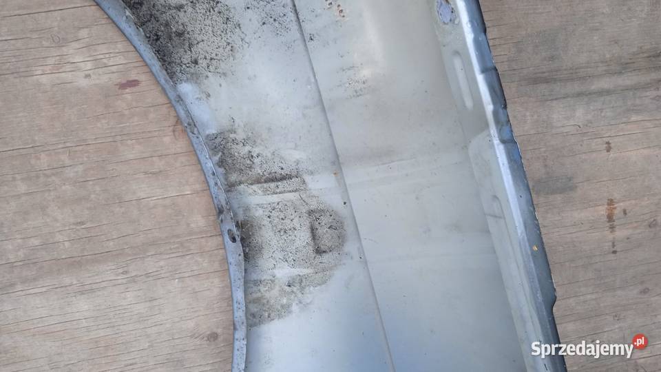 AUDI A4 B7 BŁOTNIK PRZÓD PRAWY LZ7L Zbierkowo