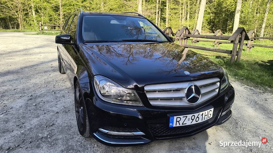 Mercedes Benz 18 benzyna 200 C Głogów Małopolski sprzedam