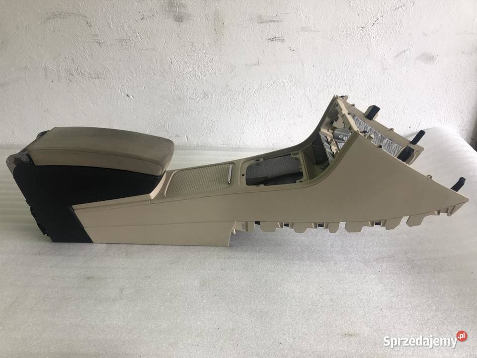 TUNEL ŚRODKOWY PODŁOKIETNIK 3C0864207M VW PASSAT sprzedam