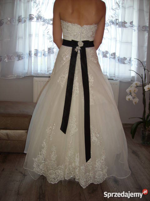 sprzedam piękną suknię ślubną Moda i Styl Łask