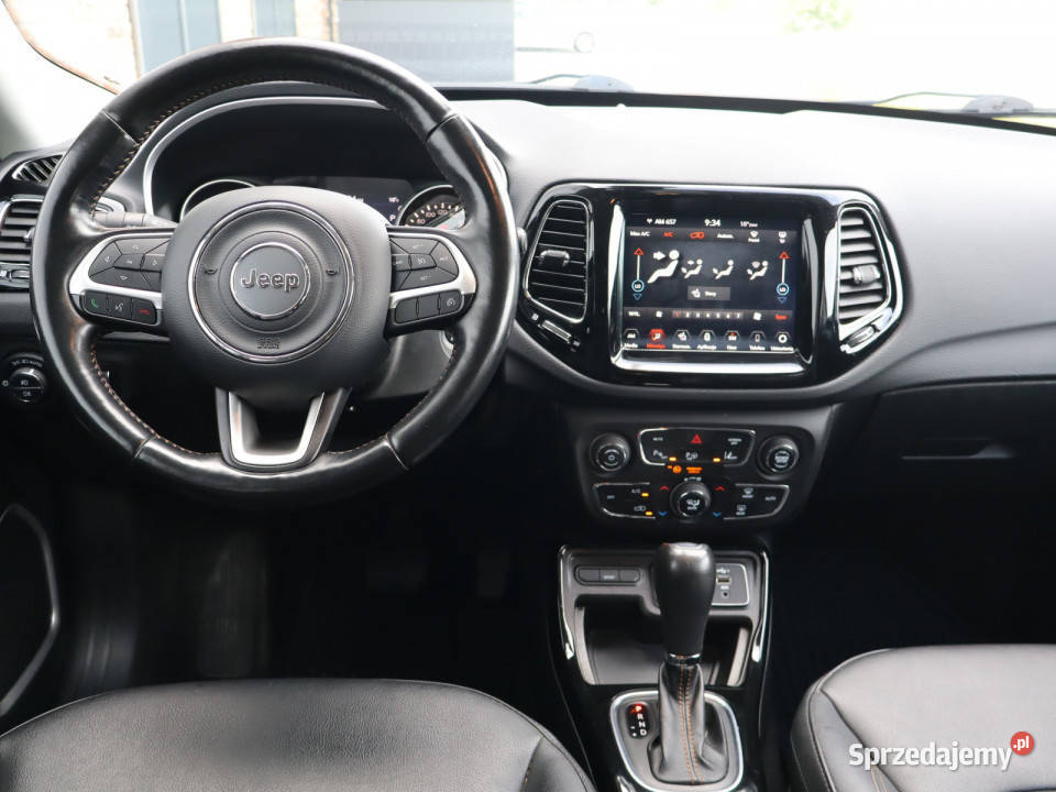 Jeep Compass 13 TGDI gniazdo USB Compass Piaseczno