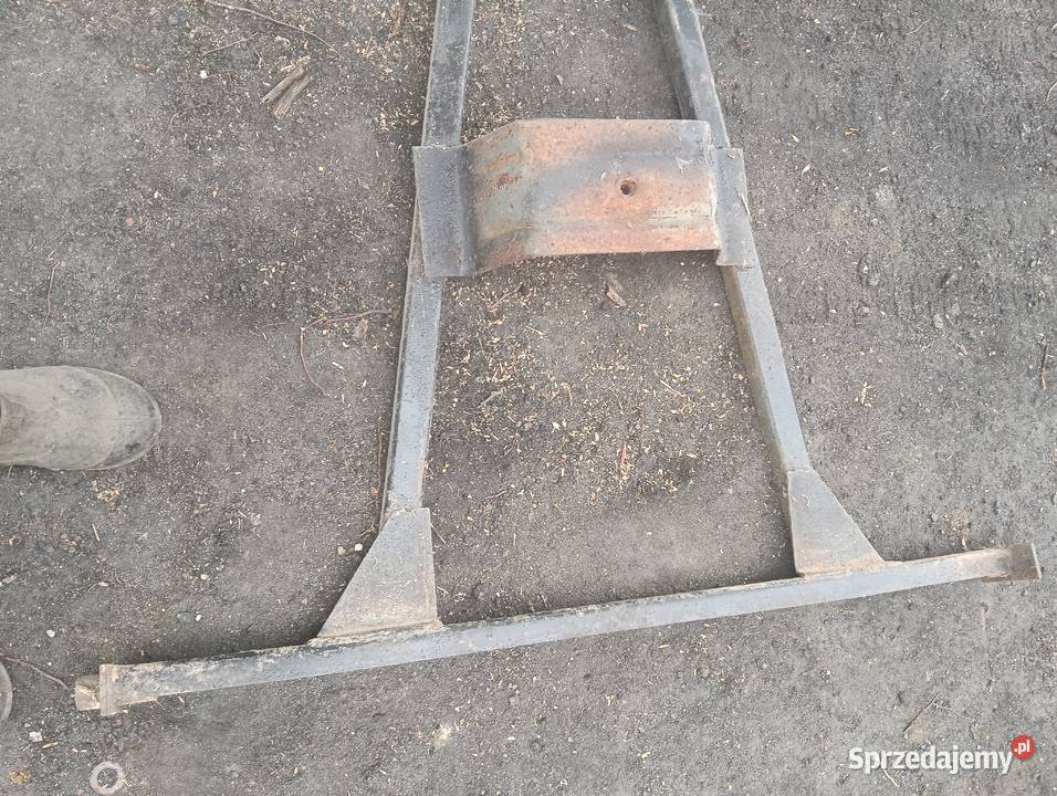 Uchwyt koło zapasowego d 47 Majdanek Kozicki