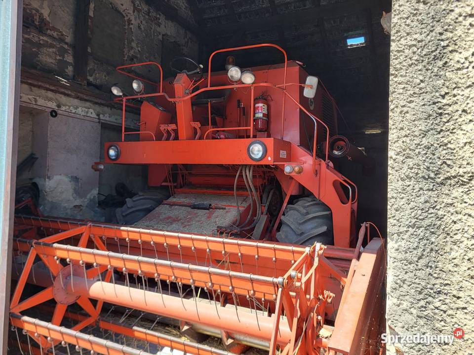 Kombajn zbożowy Bizon Super Z056 garażowany Ligota Bialska sprzedam