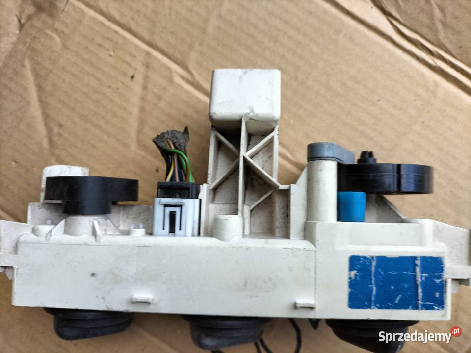 Panel Nawiewu Opel Vectra B 6081F1A Kamień-Kolonia