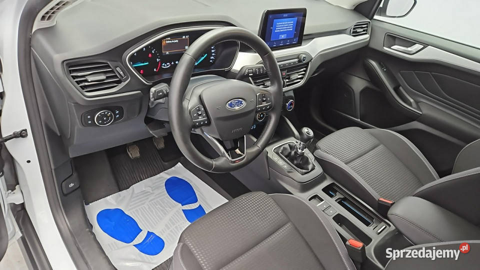 Ford Focus EcoBlue SCR Connected Z Polskie manualna Warszawa