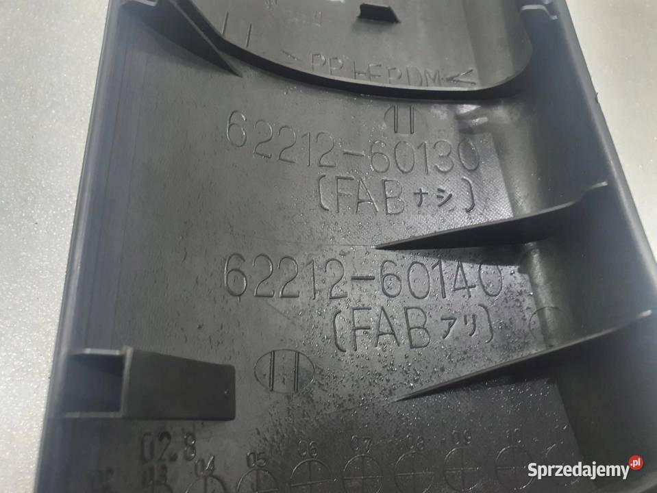 OSŁONA POSZYCIE SŁUPKA LEWE LAND CRUISER 120 5D