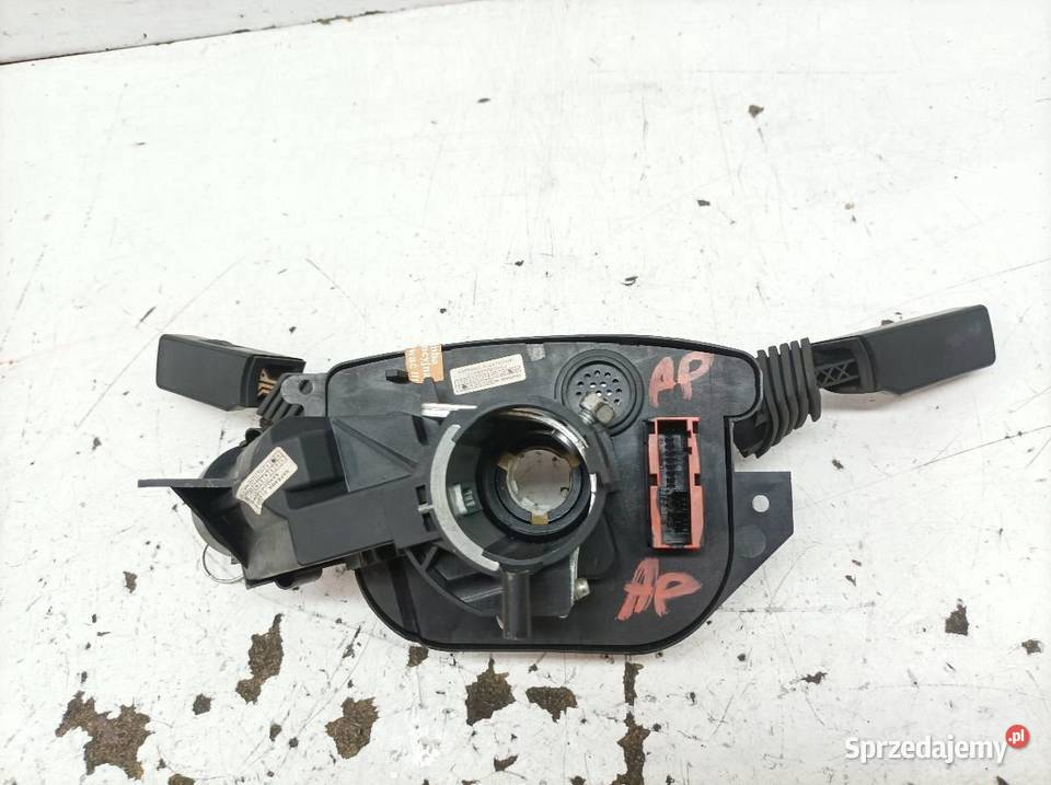 PRZEŁĄCZNIK ZESPOLONY 13132475GL Opel Vectra III Rok produkcji 2005 sprzedam