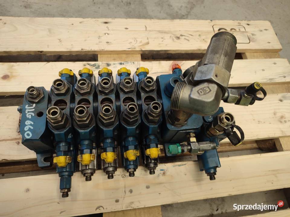 Rozdzielacz hydrauliczny JLG 660 26015700 Wilkowo