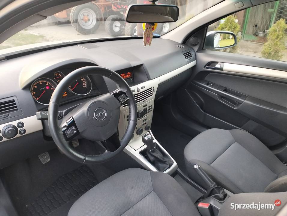 Opel Astra H Małogoszcz