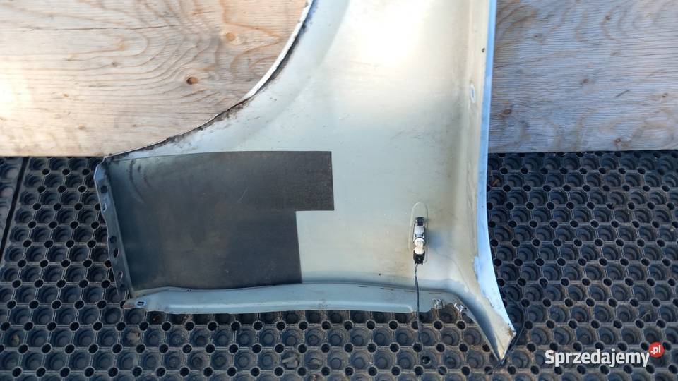 BMW E87 E81 E82 BŁOTNIK PRZÓD PRAWY 3547 Zbierkowo