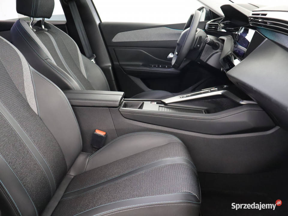 Peugeot 308 12 PureTech tempomat