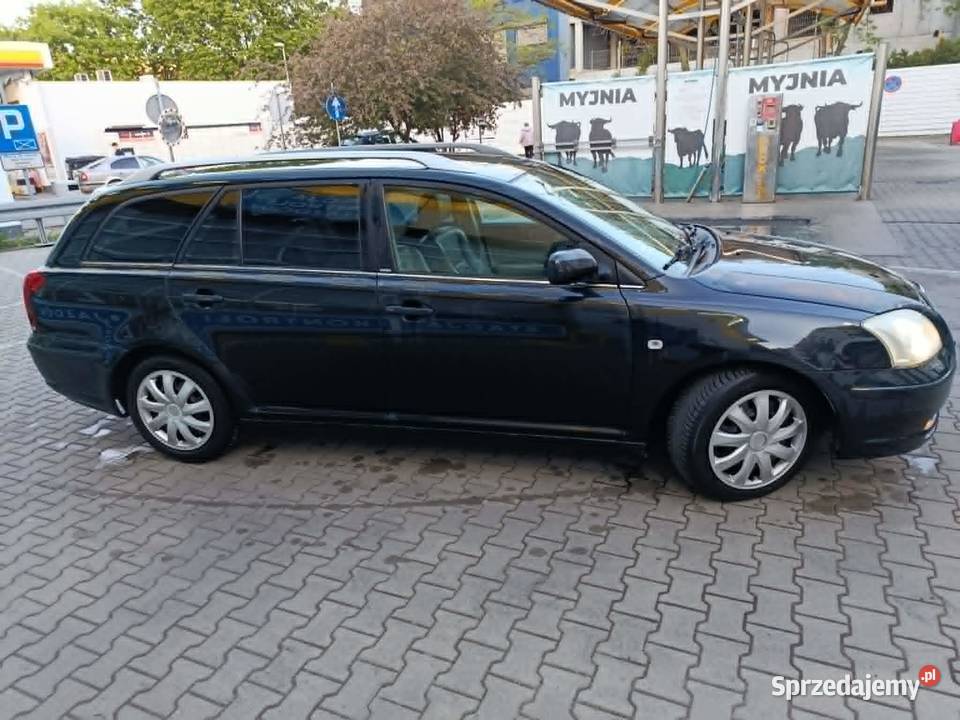 TOYOTA AVENSIS T25 20 BENZYNA FULL nieuszkodzony Warszawa