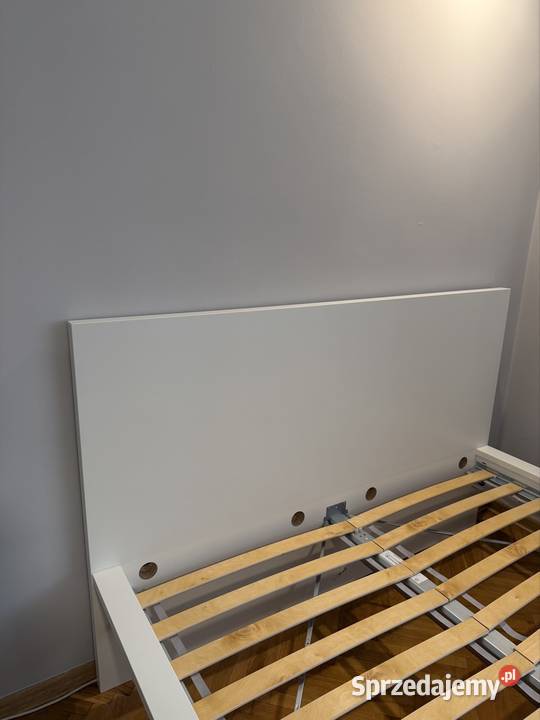 Łóżko Ikea MALM białe 140x200