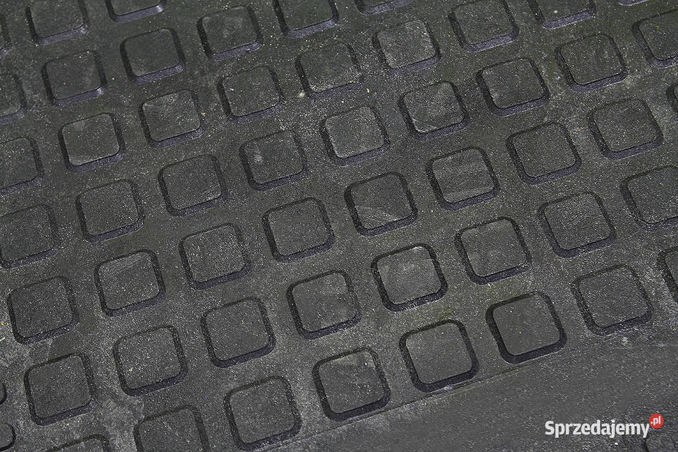 Właz pokrywa PLASTIKOWY do studni Studzienki Cieśle