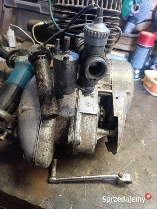 Silnik wsk 125 kos na chodzie 051 cylinder Zamość