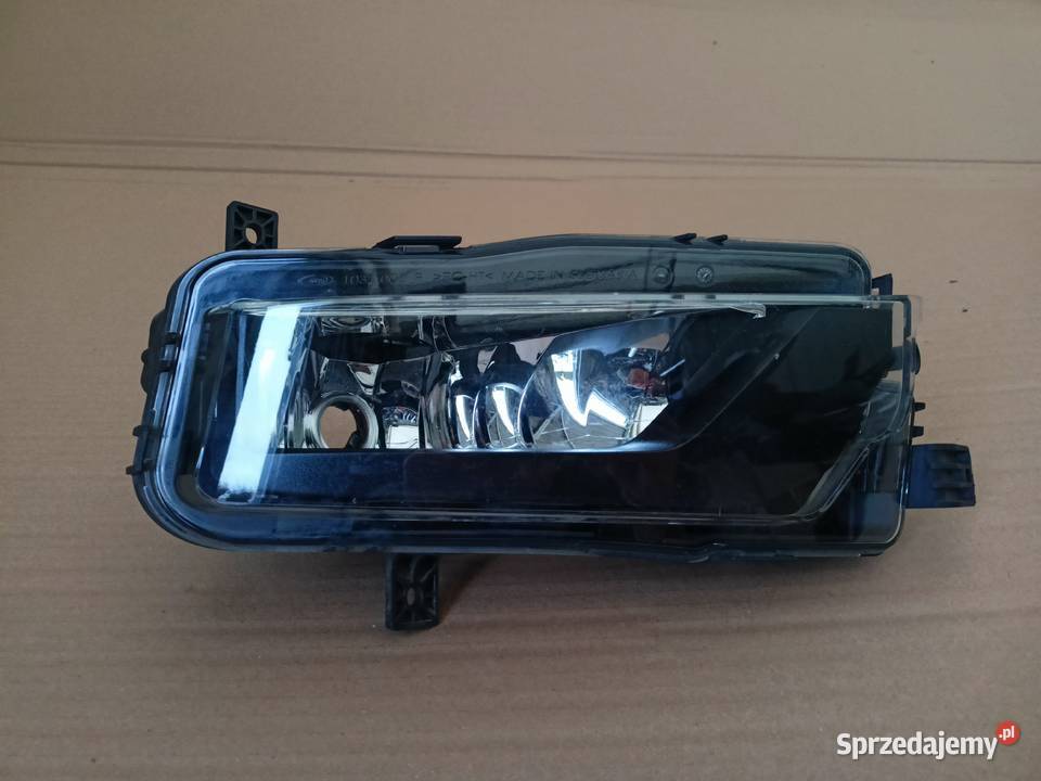 HALOGEN PRAWY PRZÓD VW CRAFTER II 7C0941662A dostawcze Sulechów