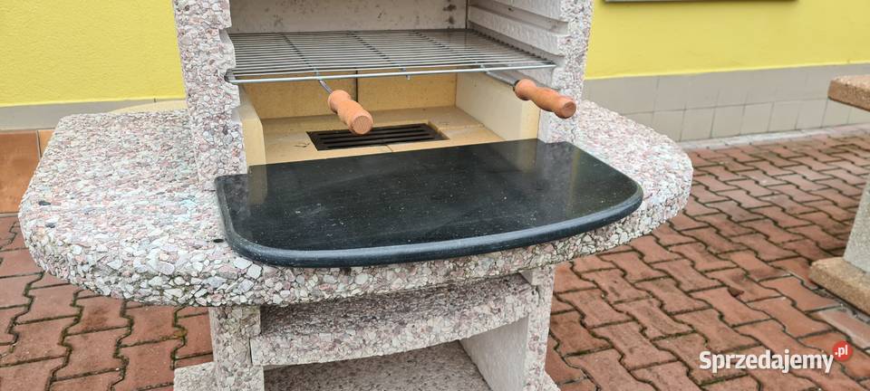 Grill Ogrodowy Norman Atlas czarny granit Grillowanie dolnośląskie Wałbrzych