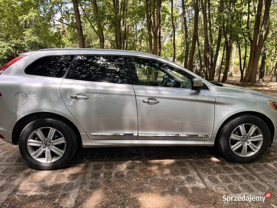 Volvo XC 60 2017 Inscription gniazdo AUX Warszawa