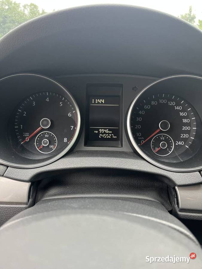 Volkswagen Golf VI 16mpi DSG automat Pokój
