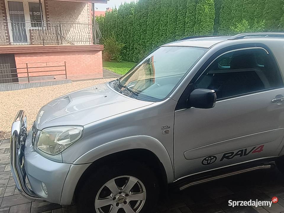 Sprzedam Toyotę rav4 warmińsko-mazurskie Szkody