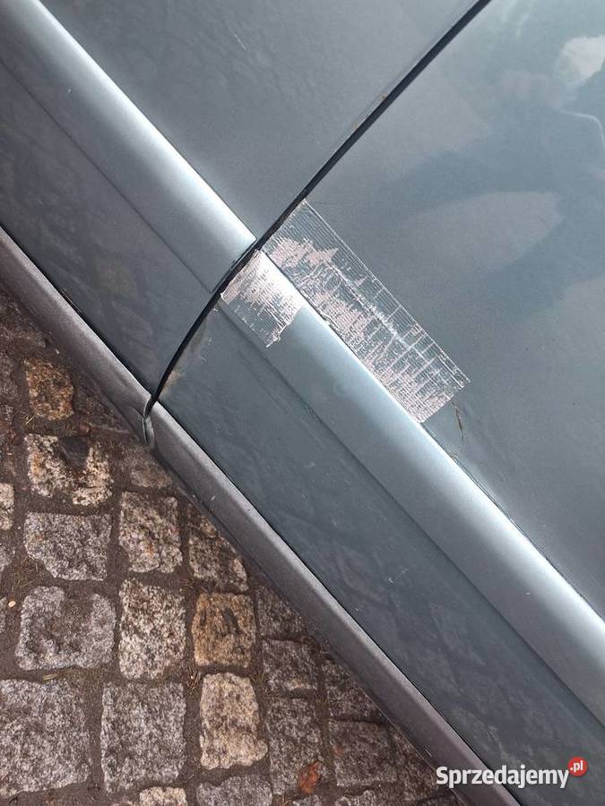 Sprzedam Audi A4 B5 Klima długie OC i PT nieuszkodzony Katowice