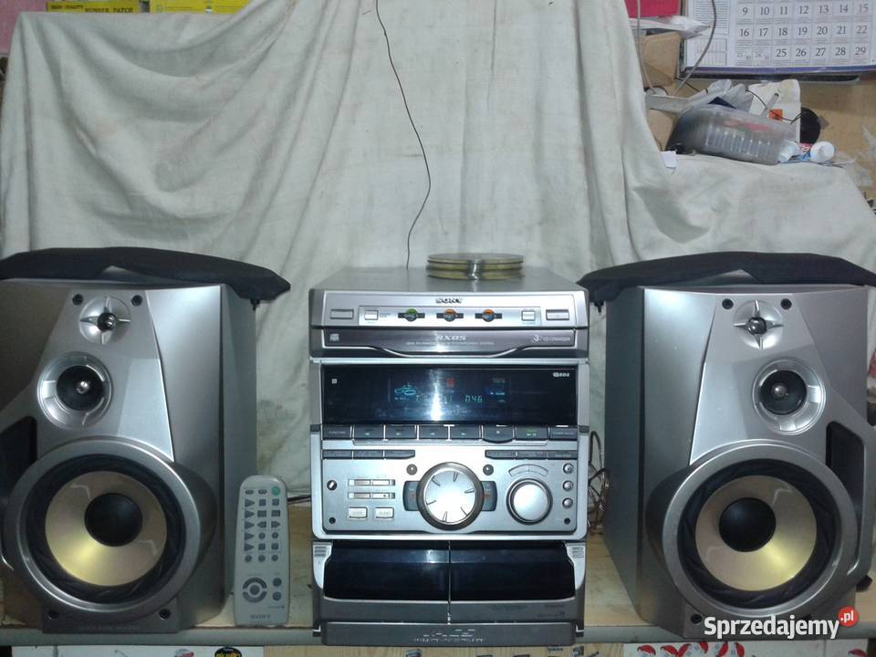 Wieża SONY z głośnikami i pilotem komplet stan Ostrowiec Świętokrzyski