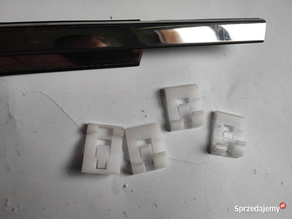 Spinka listwy szyby Lexus NX II 2023r spinki Rok produkcji 2023 Listwy i nakładki Karoseria