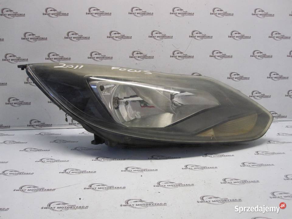 FORD FOCUS MK3 III lampa prawa przód