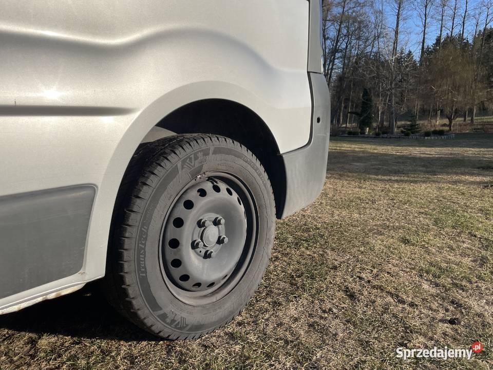 Opel Vivaro L2H2 2008 25l Mrągowo