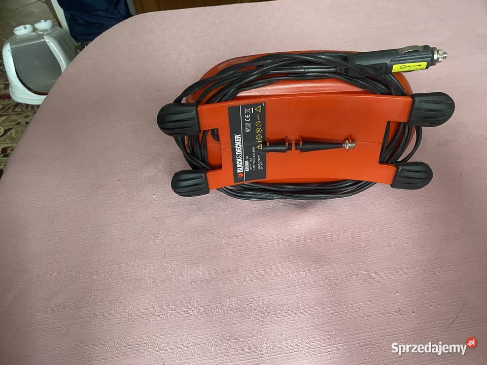 Kompresor samochodowy Black Decker ASI200