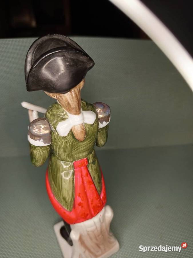 Figurka porcelana żołnierz oficer kawalerii Rękodzieło sprzedam