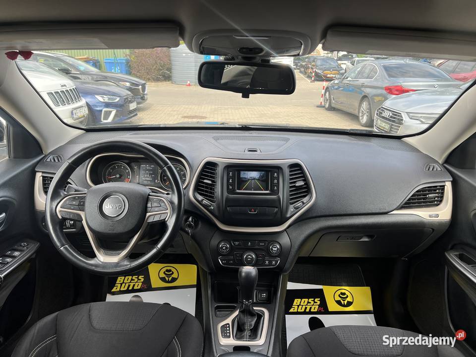 Jeep Cherokee 2015 nieuszkodzony Warszawa
